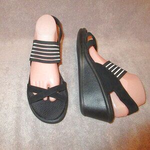 Skechers Cali Rumblers Sci Fi Wedge Sandals Size 11 Platform Slingback Heel Foam